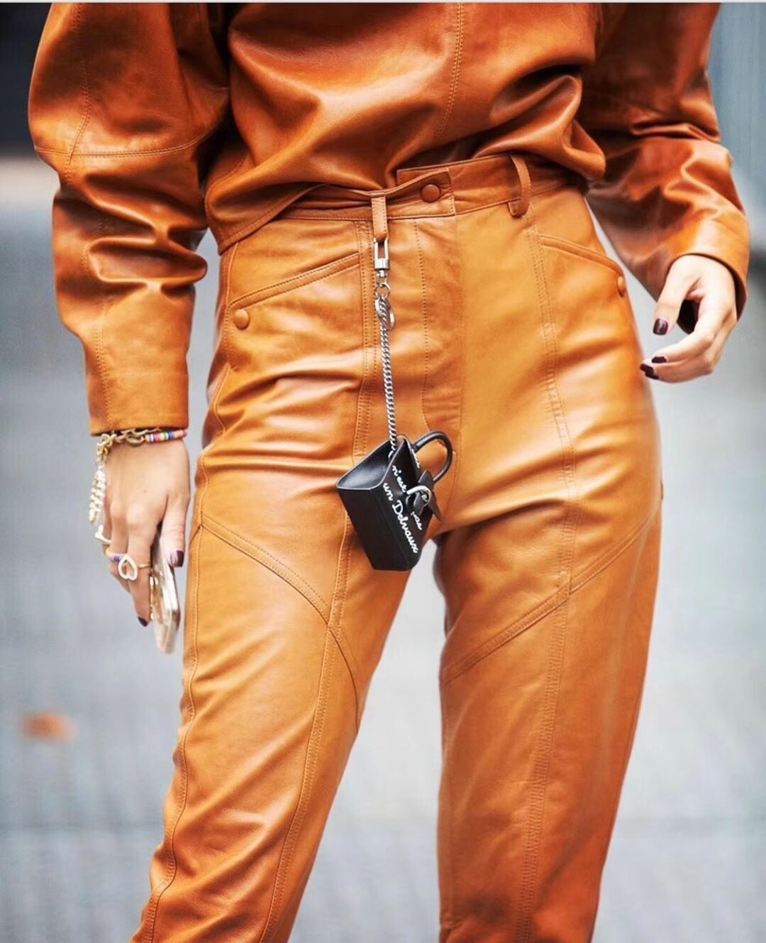 델보 레터링 브리앙 박스백 미니